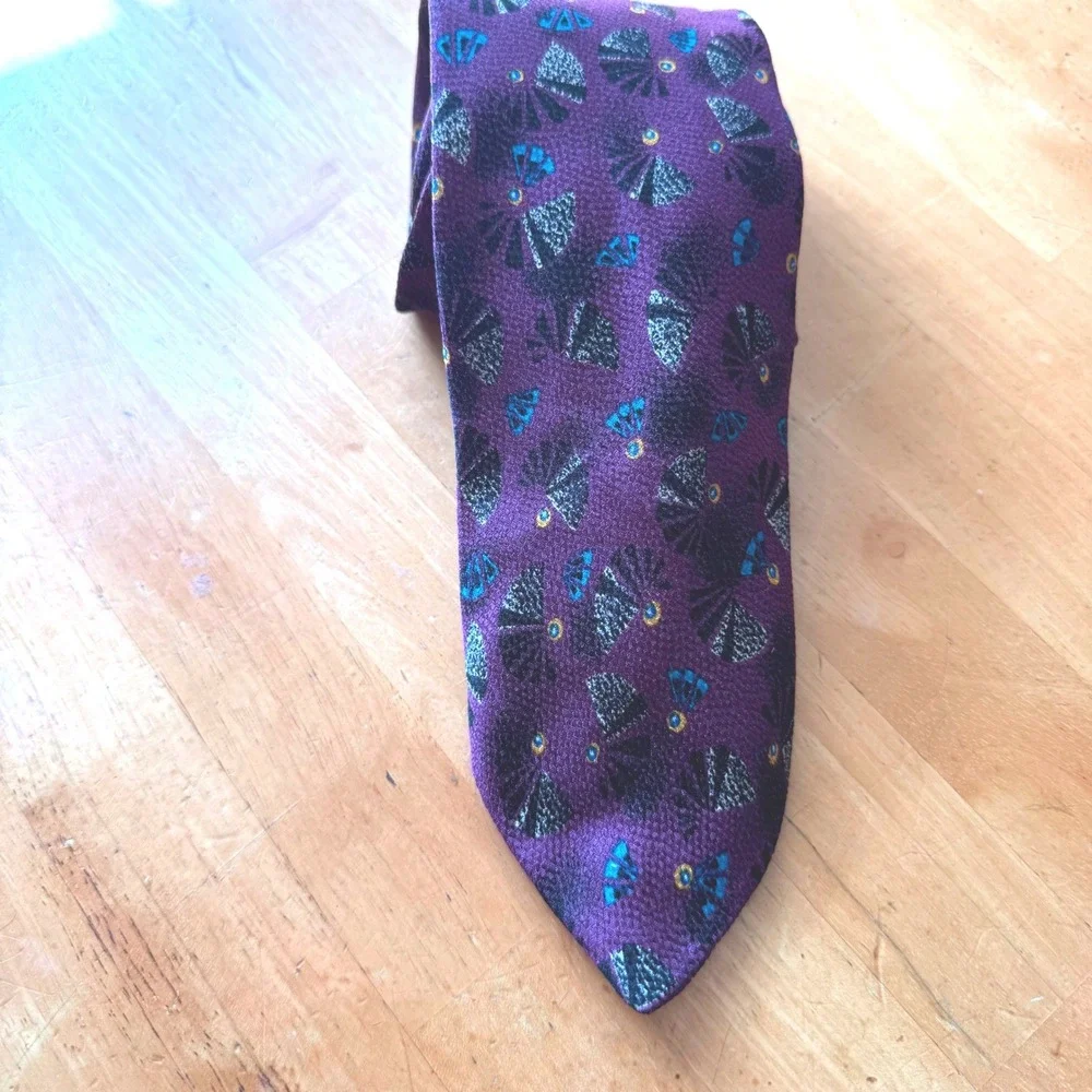 Countess Mara Purple Silk Tie Geometric Fan Jacquard Hand Tailored Made in USA